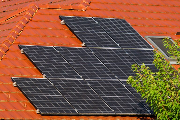 solar panels hmo uk